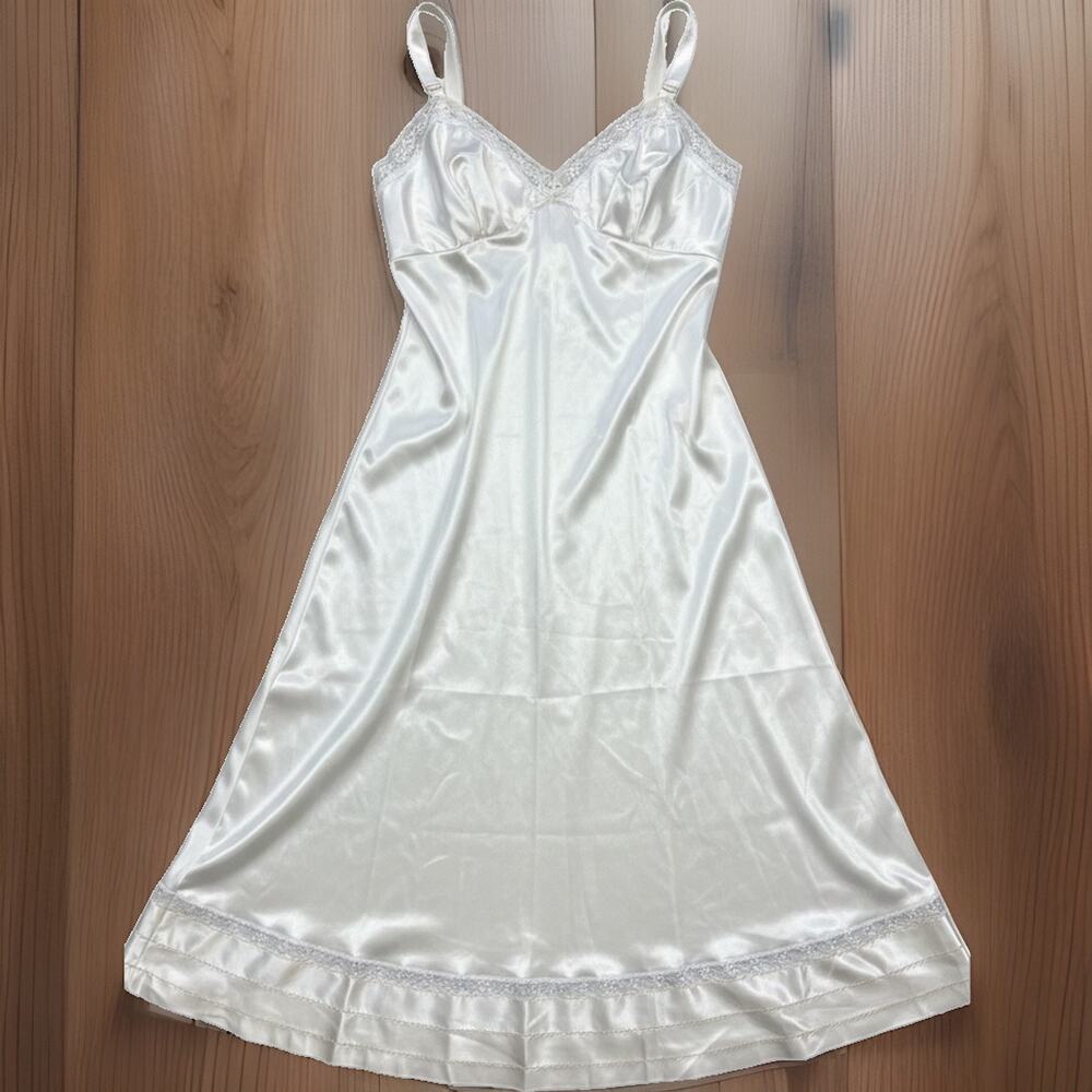 VTG Pinehurst White Slip Dress Nylon Glam Lingerie Sexy Lace Trim USA Sz 34 S